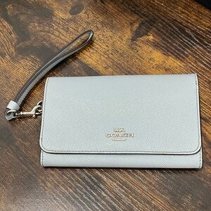 Coach Silver Hardware Wristlet | Trifold Wallet